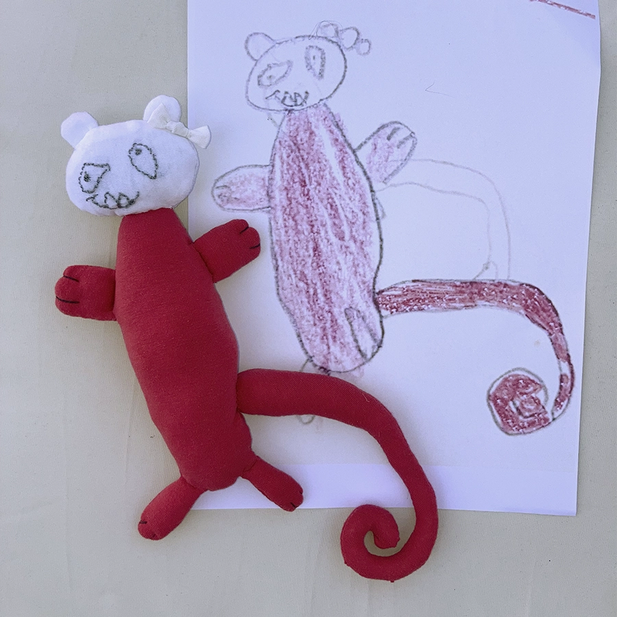peluche de animal recreado de dibujo infantil
